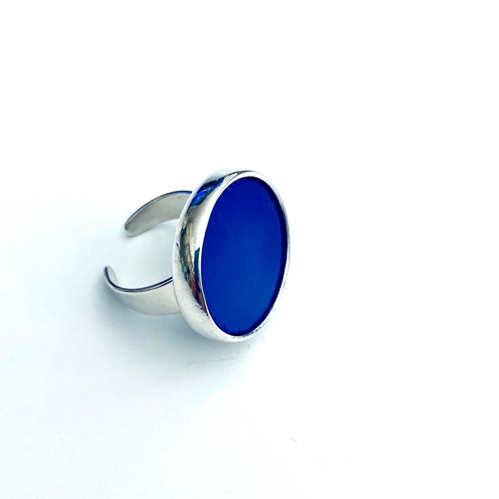 French - Handmade Ring in Sterling Silver & Royal Blue Stone - Adjustable